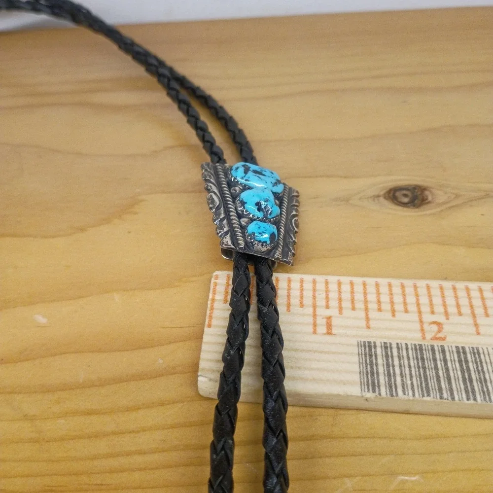 Zuni Pueblo Sterling Silver & Turquoise Bolo Tie RLB  Robert & Bernice Leekya